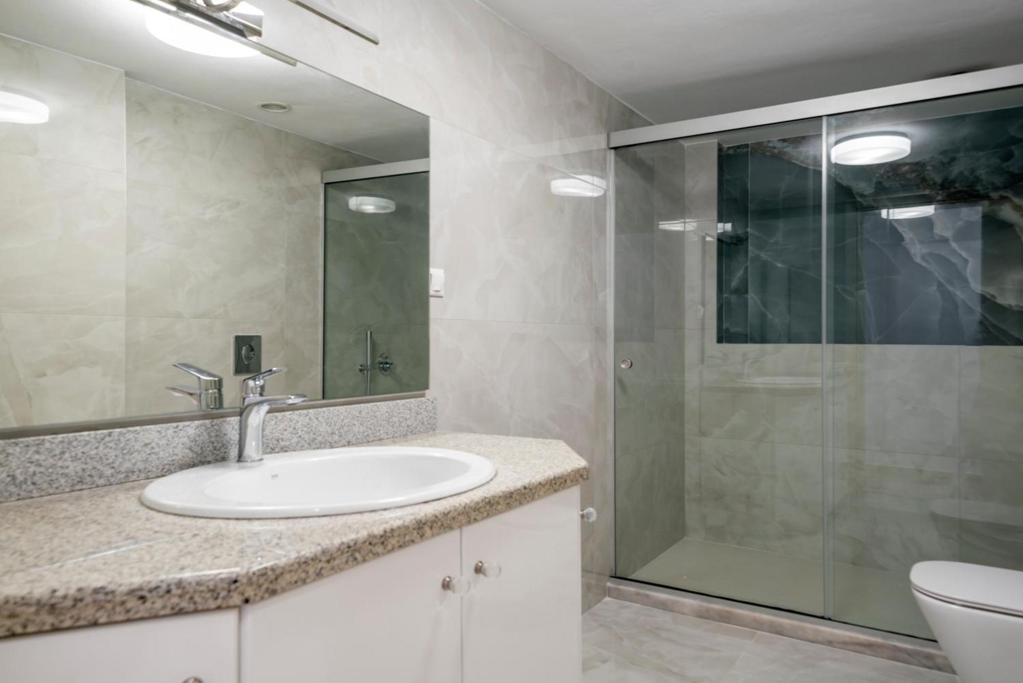 Neon 2Br Luxurious Central Apt Heraklion Esterno foto