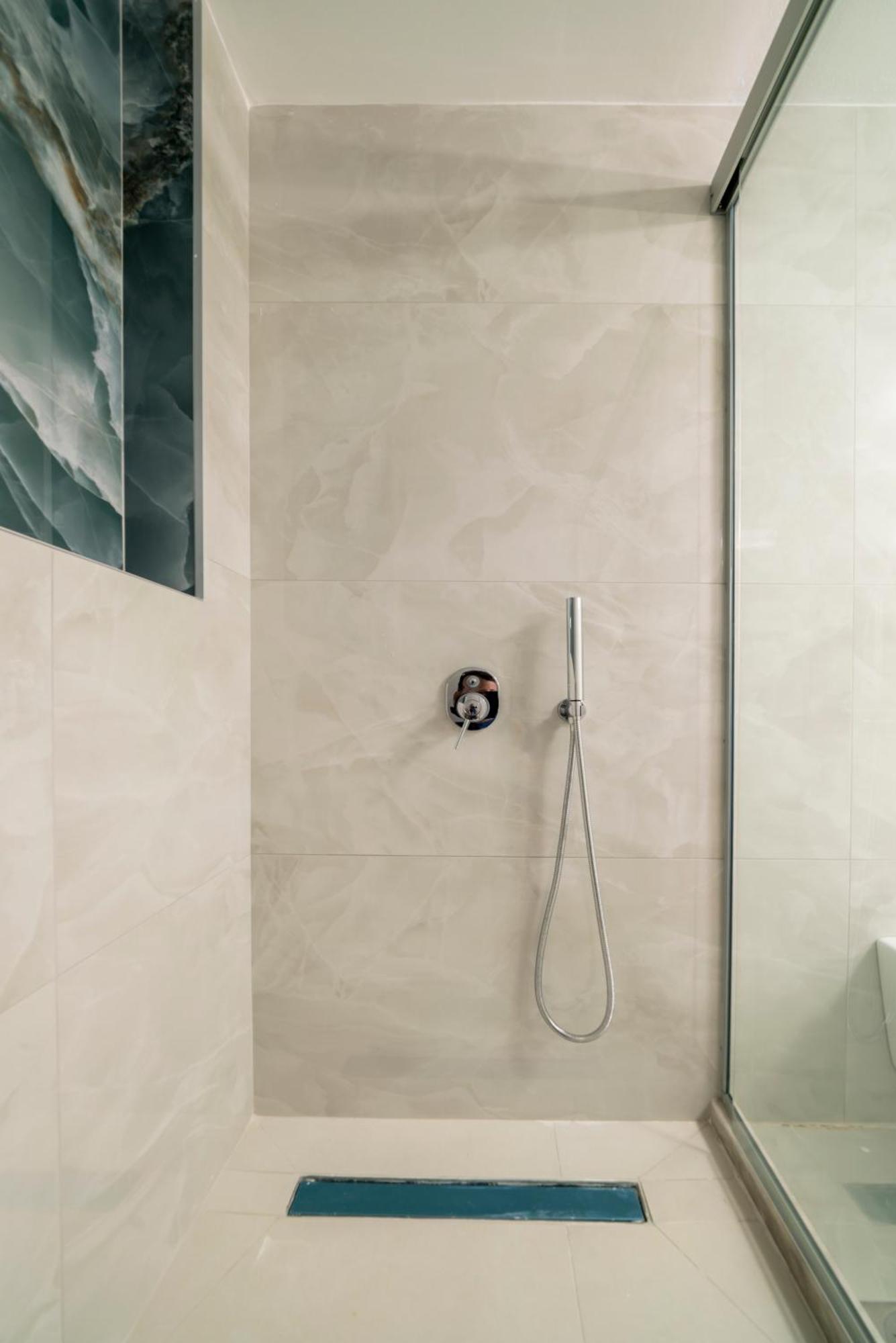 Neon 2Br Luxurious Central Apt Heraklion Esterno foto