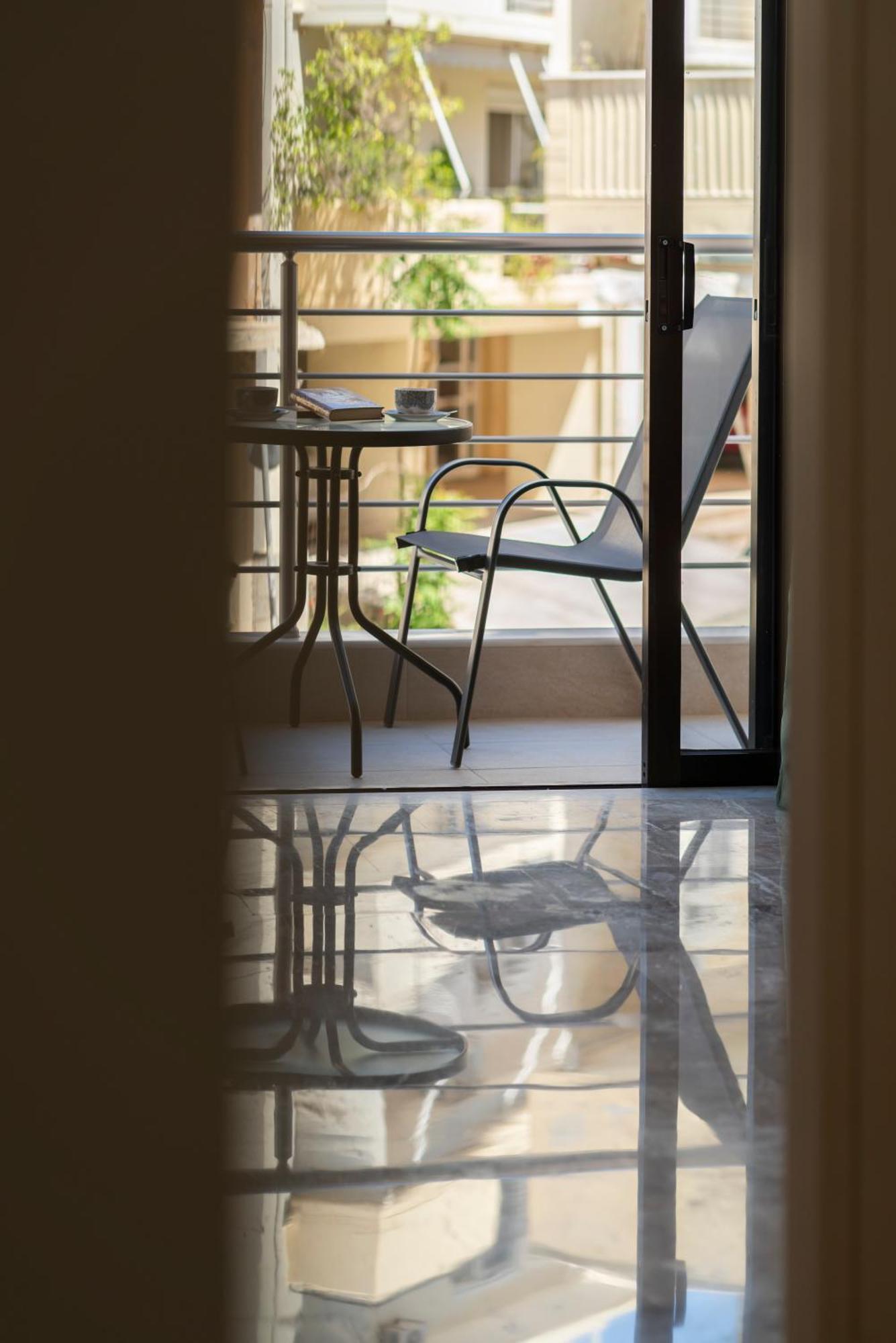 Neon 2Br Luxurious Central Apt Heraklion Esterno foto