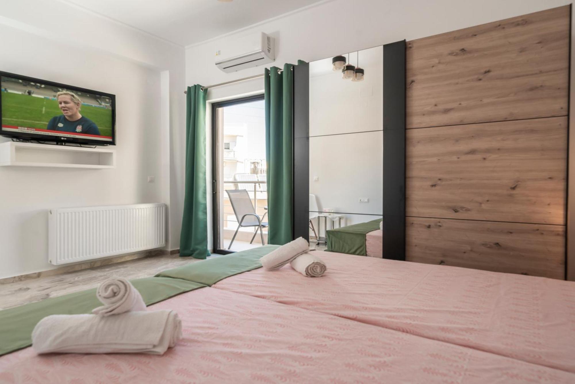 Neon 2Br Luxurious Central Apt Heraklion Esterno foto